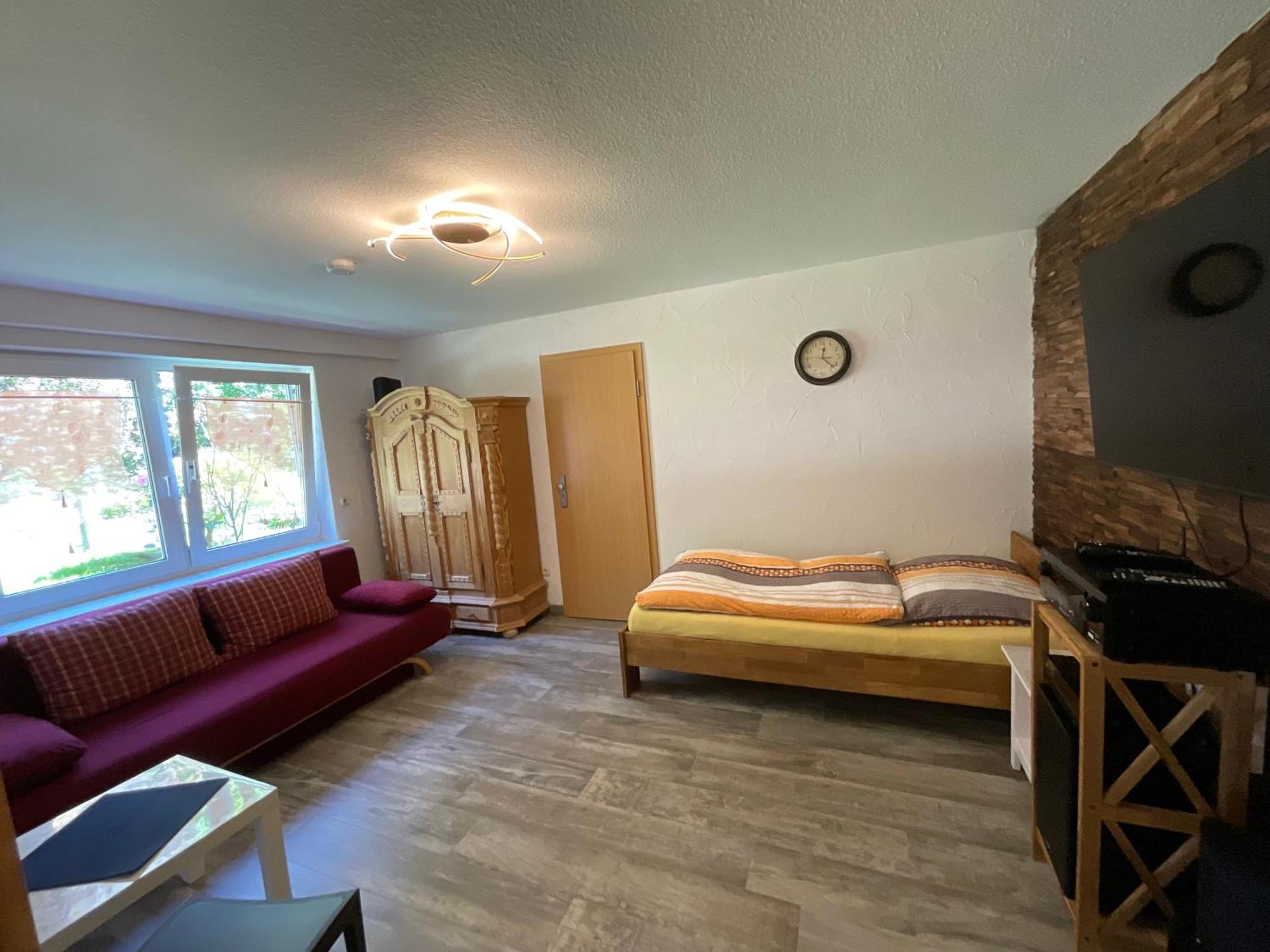 Messe-Apartment, 4 Schlafzimmer, 80 Qm, Garten - 6 Km Zur Messe, Verkehrsguenstig, Ruhig, Parkplaetze Norimberk Exteriér fotografie